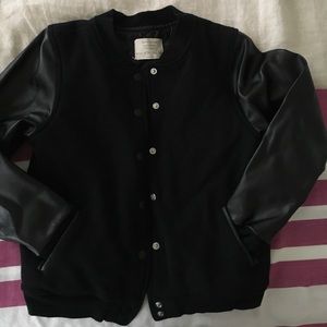 Bomber jacket